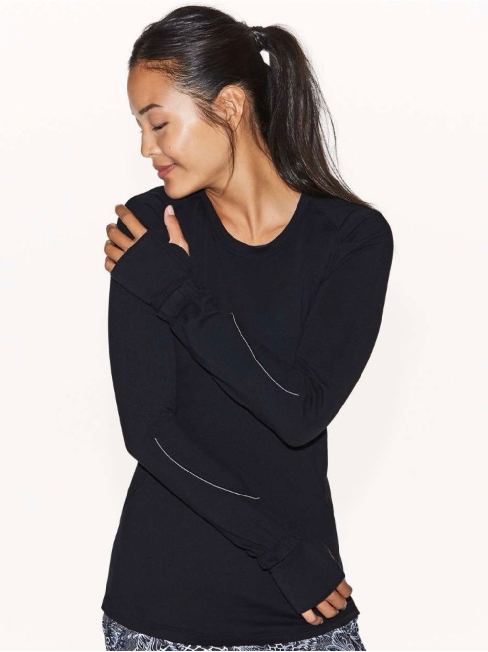 Lululemon Extra Mile Long Sleeve top